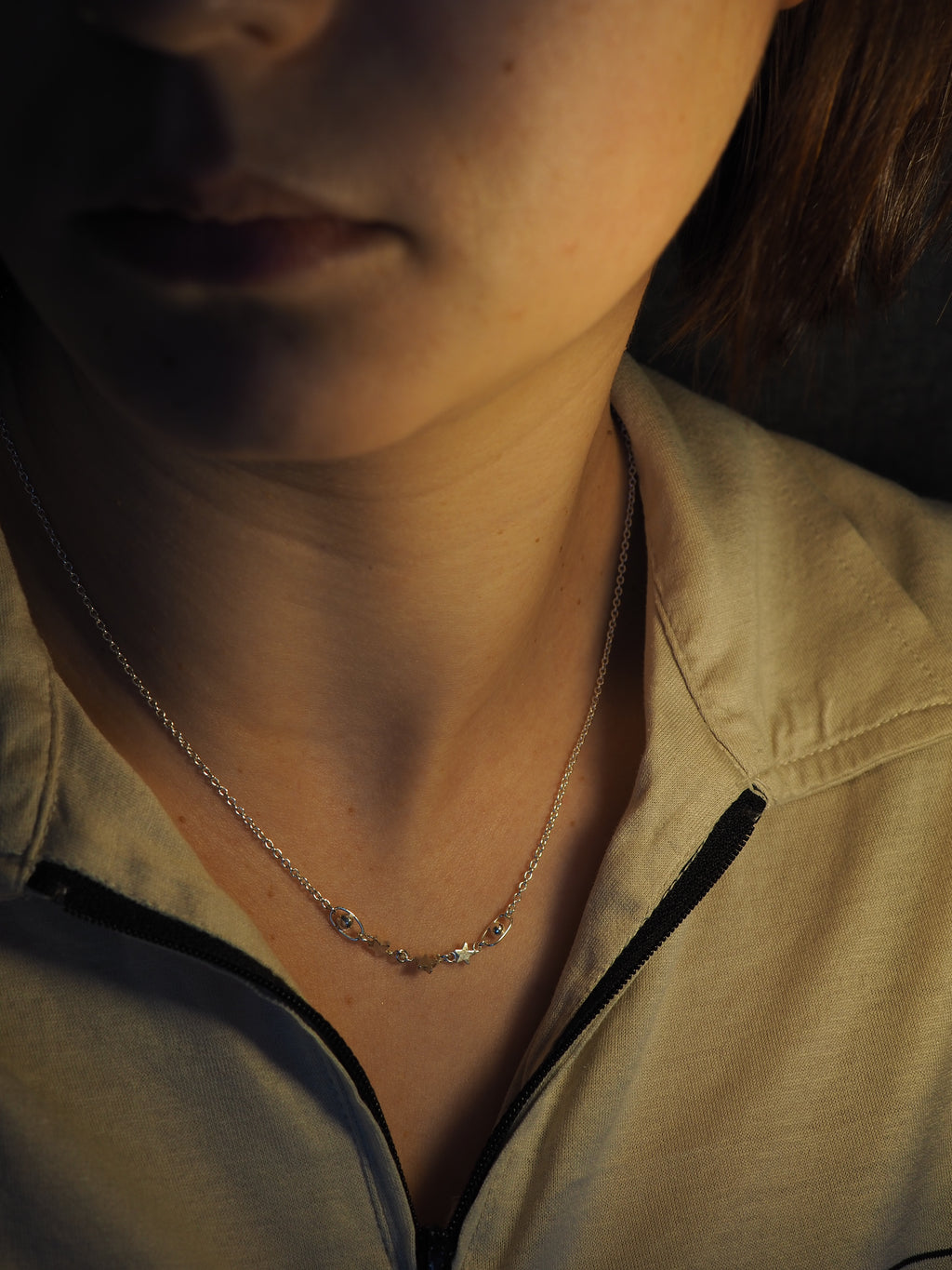 Pièce unique - Collier constellées d'étoiles et de planètes ✨